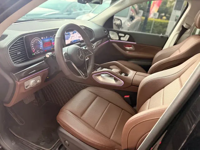 Mercedes-Benz GLE-Class — Фото автомобиля 13