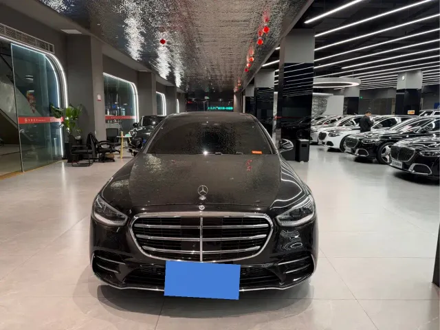 Mercedes-Benz S-Class — Фото автомобиля 2
