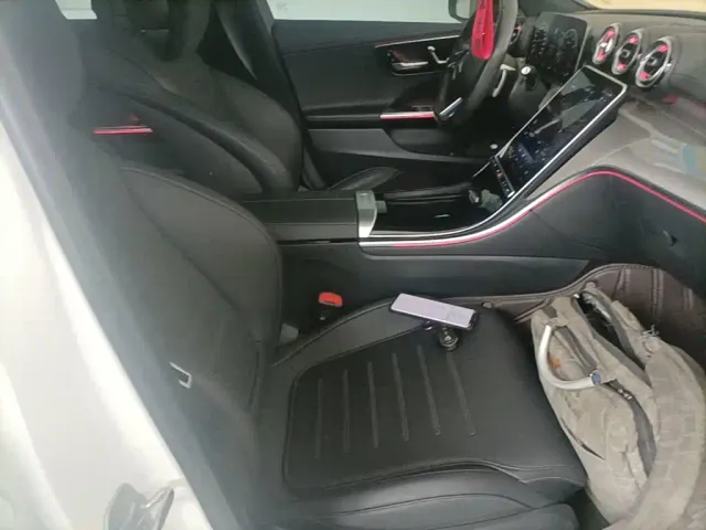 Mercedes-Benz C-Class — Фото автомобиля 24