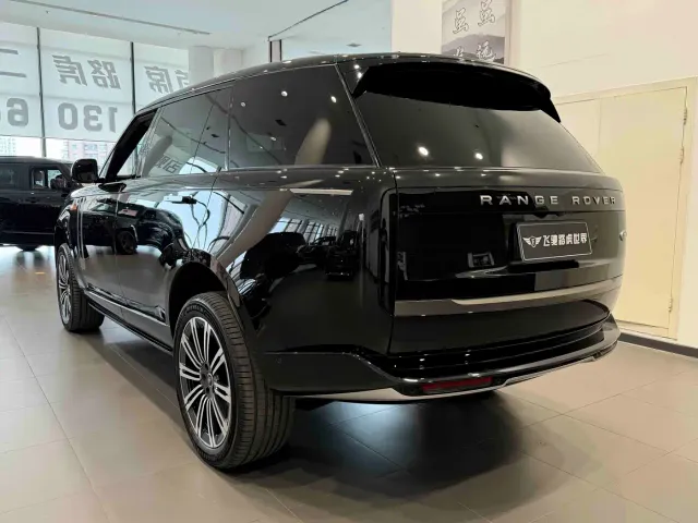 Land Rover Range Rover — Фото автомобиля 21