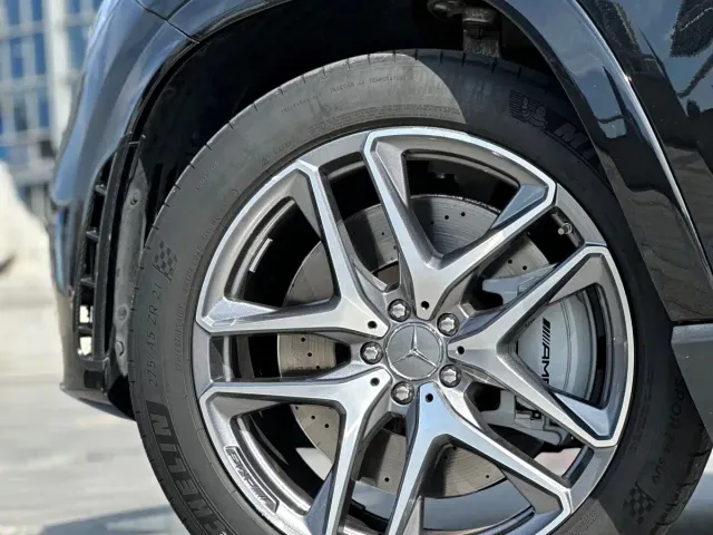 Mercedes-Benz GLE-Class AMG — Фото автомобиля 17