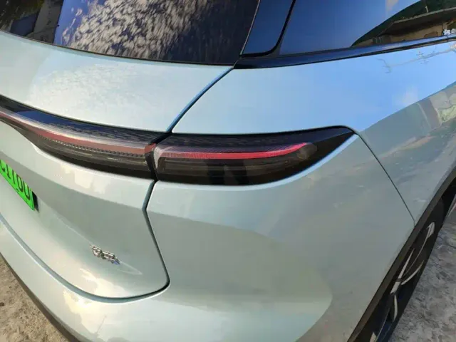 Nio ES6 — Фото автомобиля 23