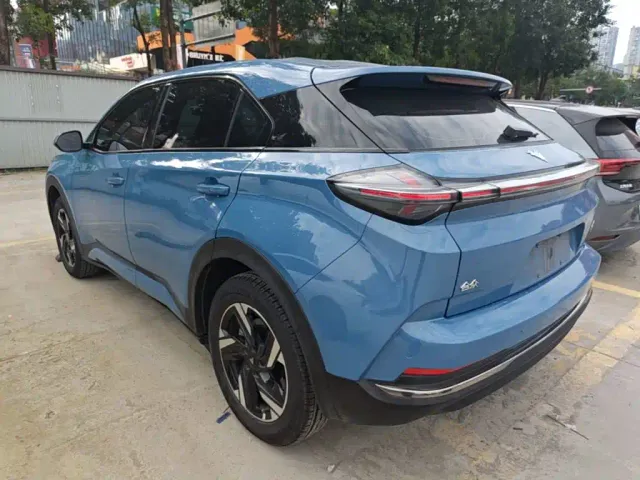 Hozon Neta X — Фото автомобиля 4