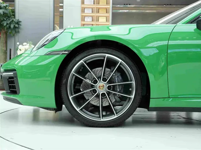 Porsche 911 — Фото автомобиля 20