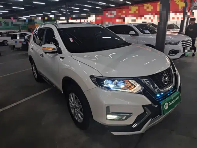 Nissan X-Trail — Фото автомобиля 21
