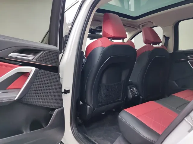 BMW X1 — Фото автомобиля 6