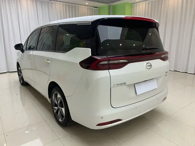 GAC Trumpchi M6 — Фото автомобиля 6
