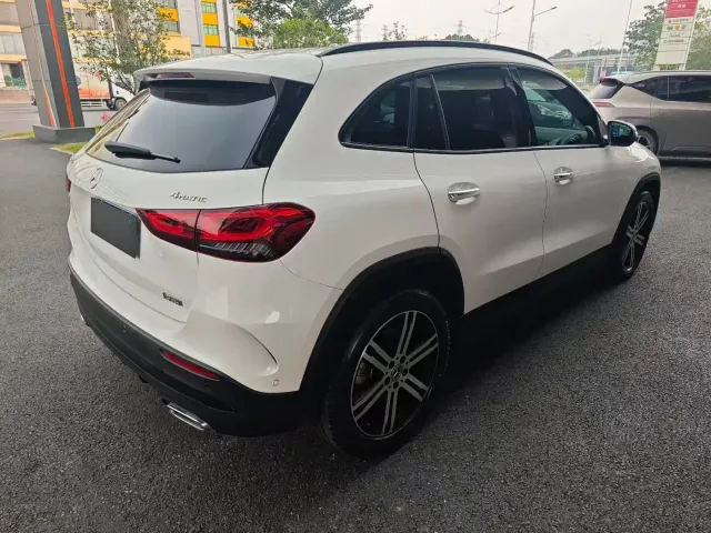 Mercedes-Benz GLA-Class — Фото автомобиля 7