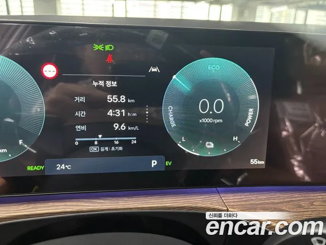 Hyundai Santa Fe MX5 — Фото автомобиля 6