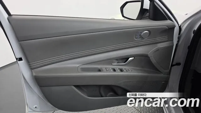 Hyundai Avante — Фото автомобиля 13