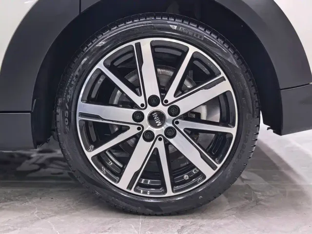 MINI Hatch — Фото автомобиля 30