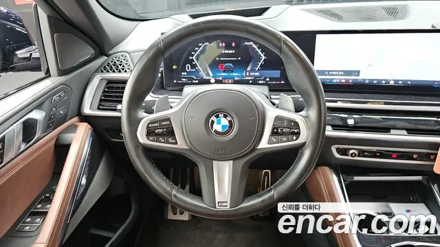 BMW X6 xDrive40i M Sport — Фото автомобиля 13