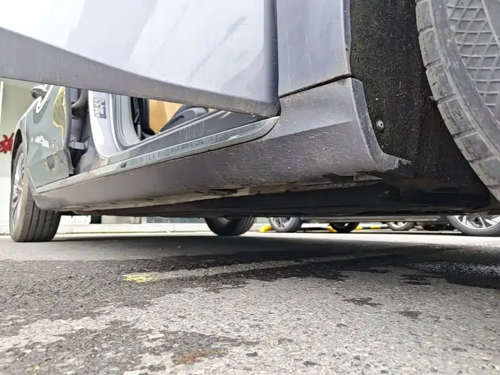 Hongqi Hongqi H5 2023 2.0T Auto Smart Connect Flagship — Фото автомобиля 20