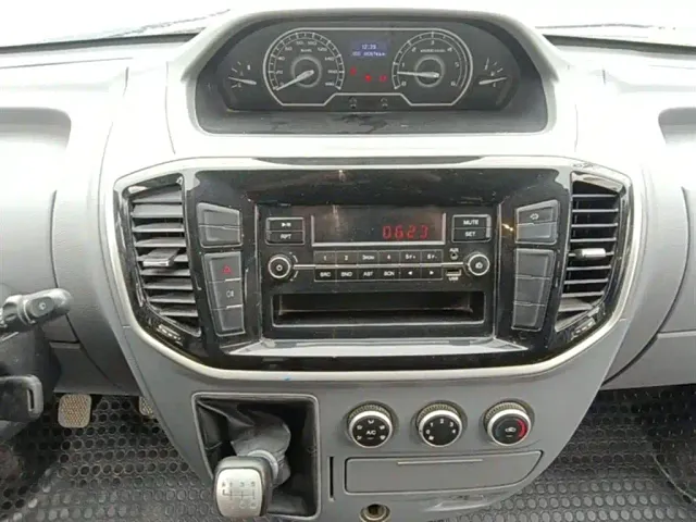 Maxus Xintu V80 — Фото автомобиля 12