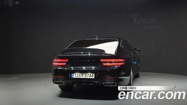 Genesis G80 RG3 — Фото автомобиля 4