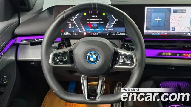 BMW 5-Series 5 серия (G60) — Фото автомобиля 10