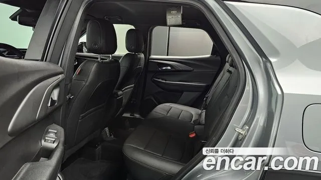 ChevroletGMDaewoo Trailblazer Trailblazer 1.3 турбо 4WD — Фото автомобиля 12