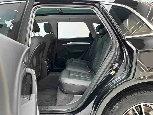 Audi Q5L — Фото автомобиля 5