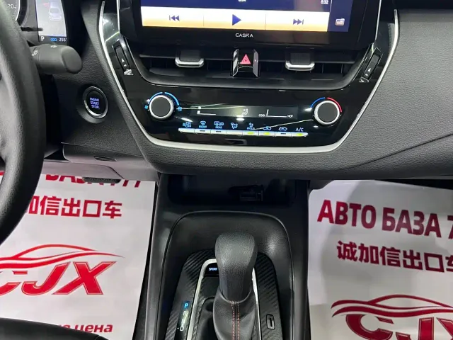 Toyota Corolla — Фото автомобиля 12