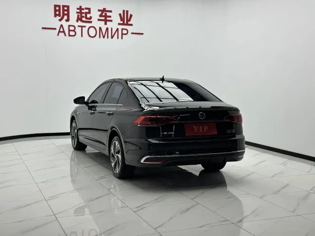 Volkswagen Bora — Фото автомобиля 8