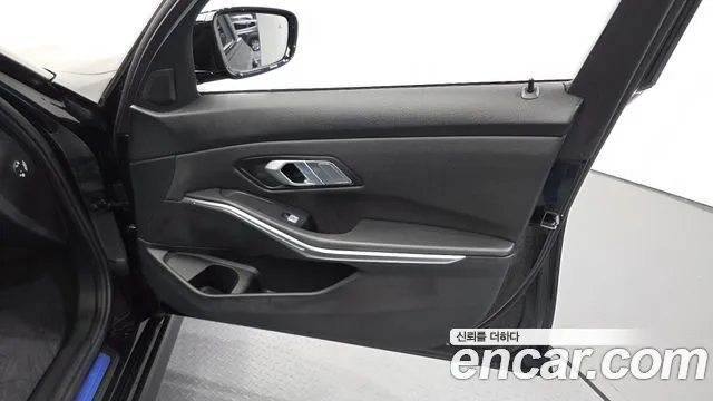 BMW 3 Series G20 — Фото автомобиля 13