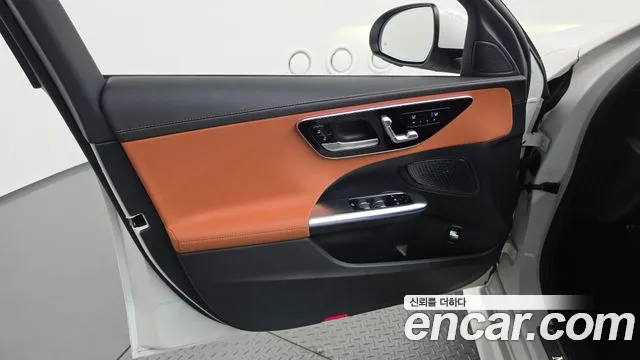 Mercedes-Benz C-Class — Фото автомобиля 19