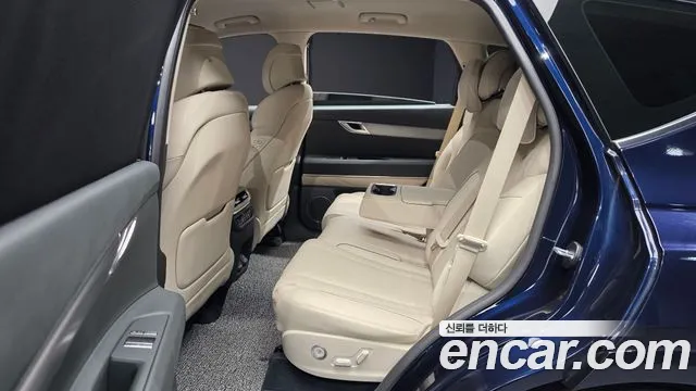 Genesis GV80 — Фото автомобиля 16
