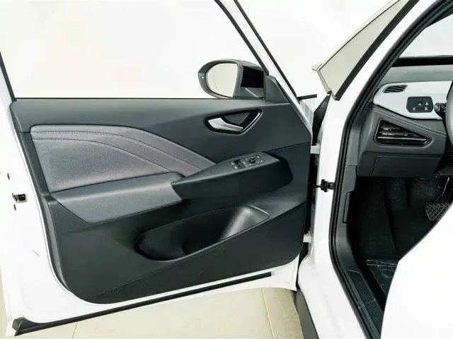 Volkswagen ID.3 — Фото автомобиля 16