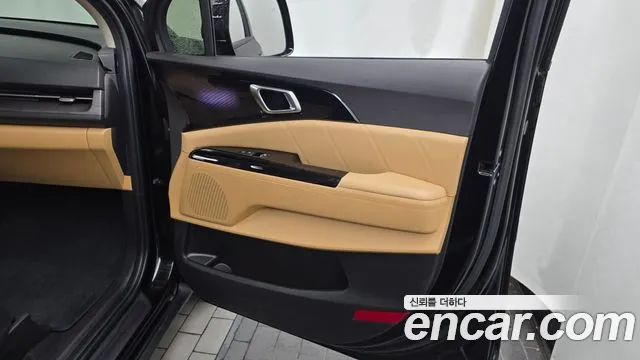 Kia Canival Carnival 4 поколение Дизель 11 мест Signature — Фото автомобиля 25