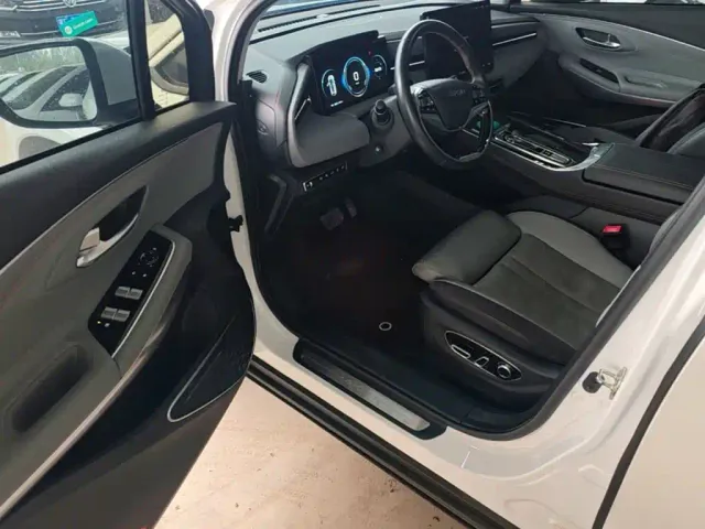 GAC AION LX — Фото автомобиля 15