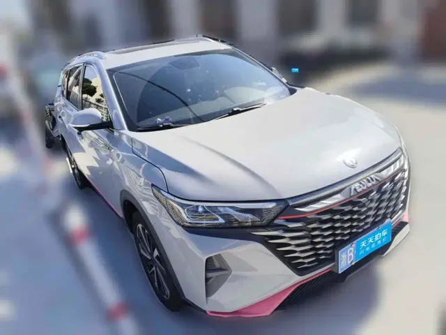 Dongfeng Fengshen AX7 — Фото автомобиля 3