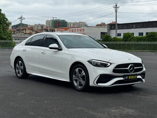Mercedes-Benz C-Class — Фото автомобиля 3