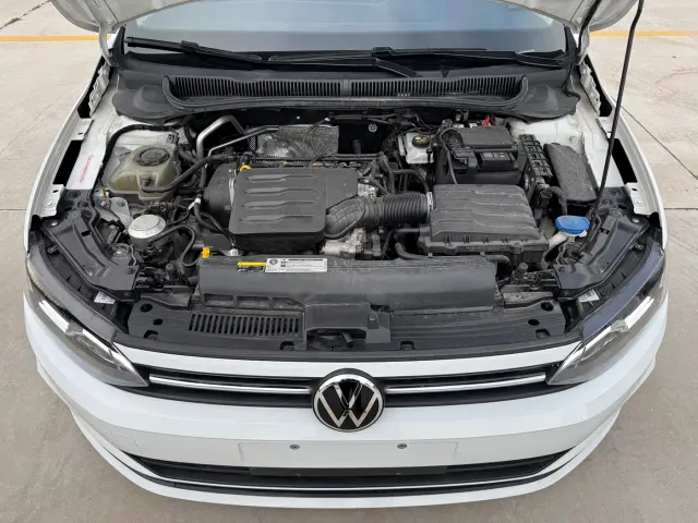 Volkswagen Polo — Фото автомобиля 16