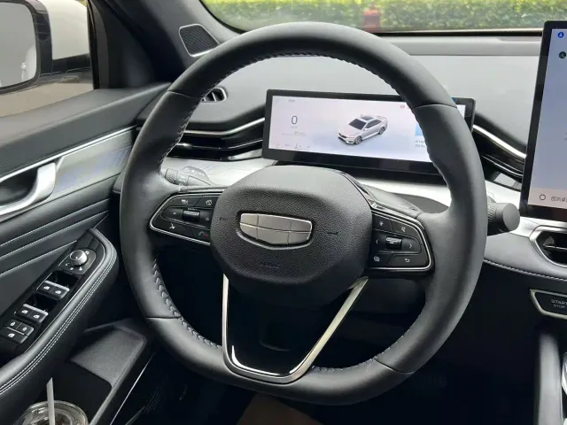 Geely Xingrui — Фото автомобиля 16