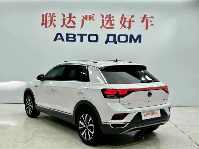 Volkswagen T-Roc — Фото автомобиля 5