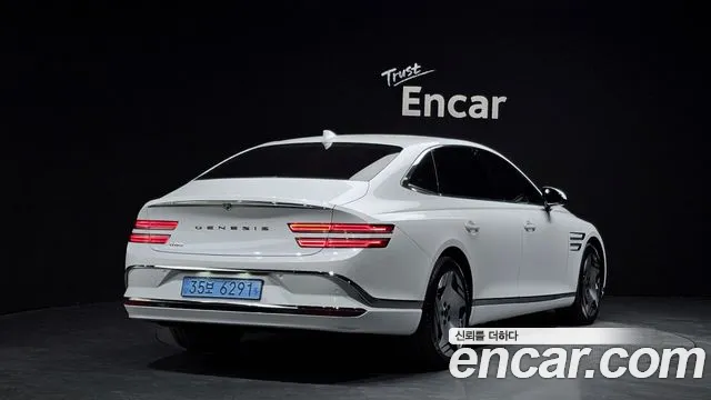Genesis G80 Electrified G80 (RG3) — Фото автомобиля 2
