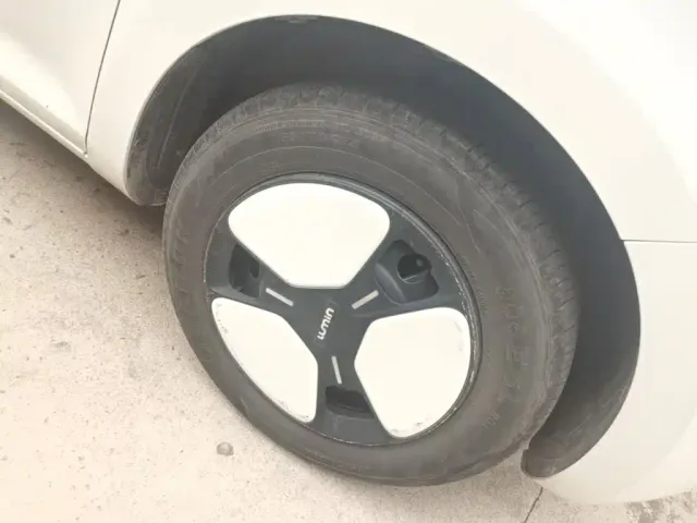 Changan Lumin — Фото автомобиля 25
