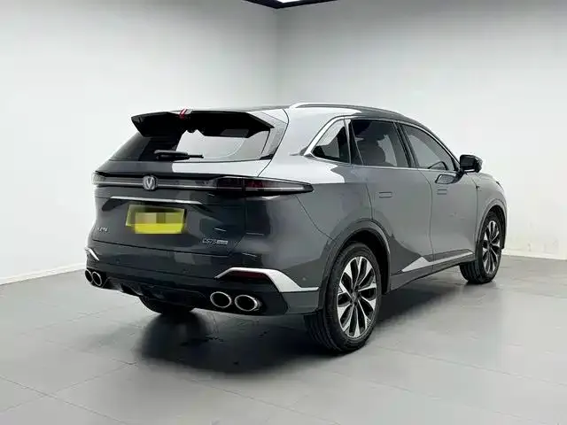 Changan CS75 Plus — Фото автомобиля 6