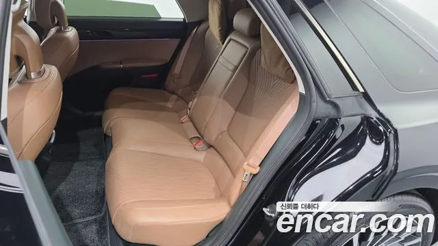 Hyundai Grandeur GN7 — Фото автомобиля 11