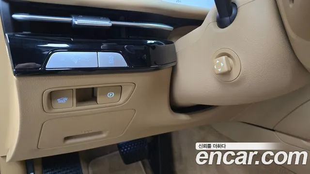 Genesis G80 Бензин 2.5 турбо AWD — Фото автомобиля 27
