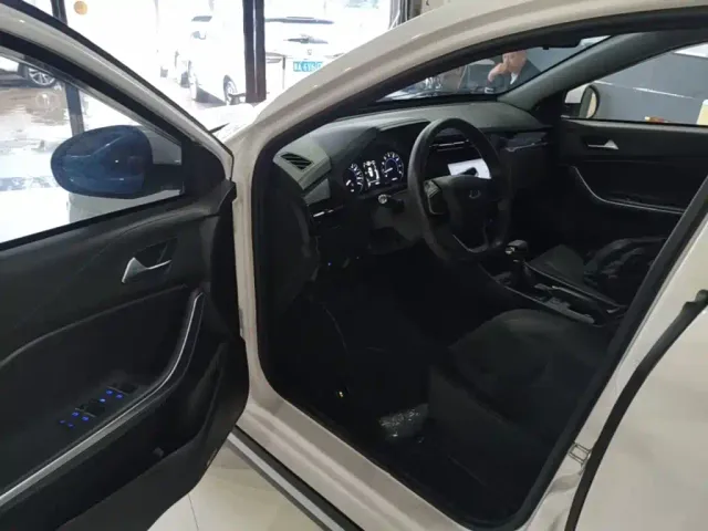 Chery Tiggo 3x — Фото автомобиля 15