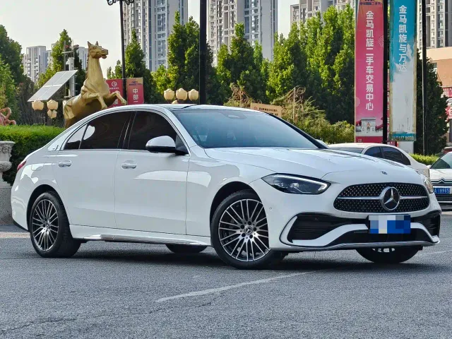 Mercedes-Benz C-Class — Фото автомобиля 17