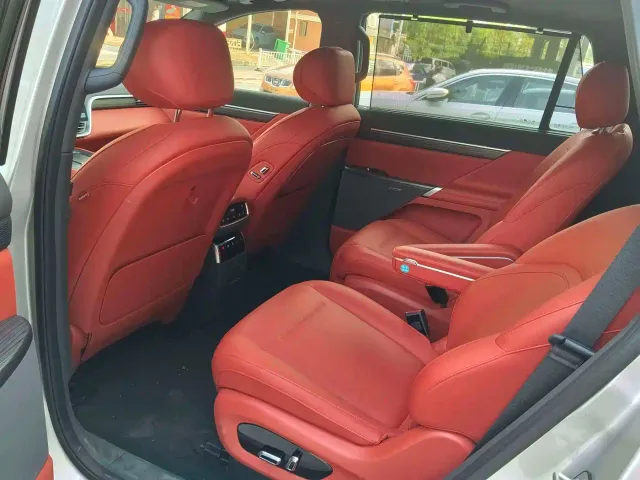 Dongfeng eπ 008 — Фото автомобиля 4