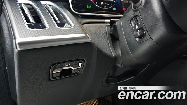 Mercedes-Benz S-Class W223 — Фото автомобиля 12