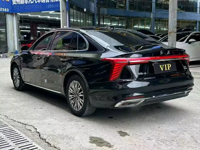 Hongqi H5 — Фото автомобиля 7