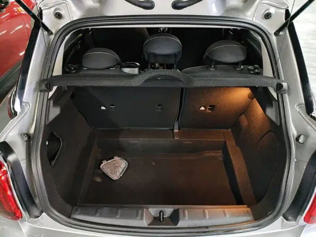 MINI Hatch — Фото автомобиля 18