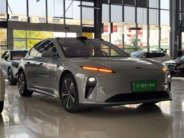 Nio ET5 — Фото автомобиля 3