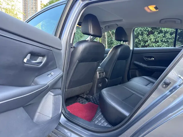 Nissan Sylphy — Фото автомобиля 9