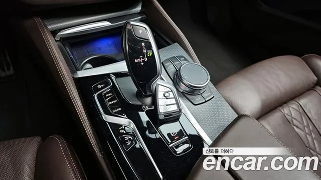 BMW Gran Turismo — Фото автомобиля 9
