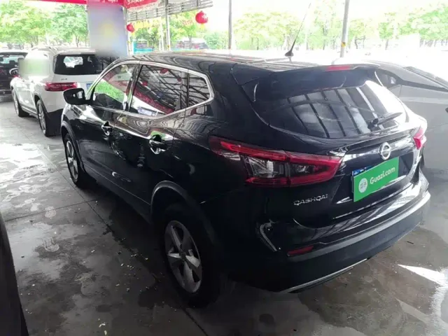 Nissan Qashqai — Фото автомобиля 4